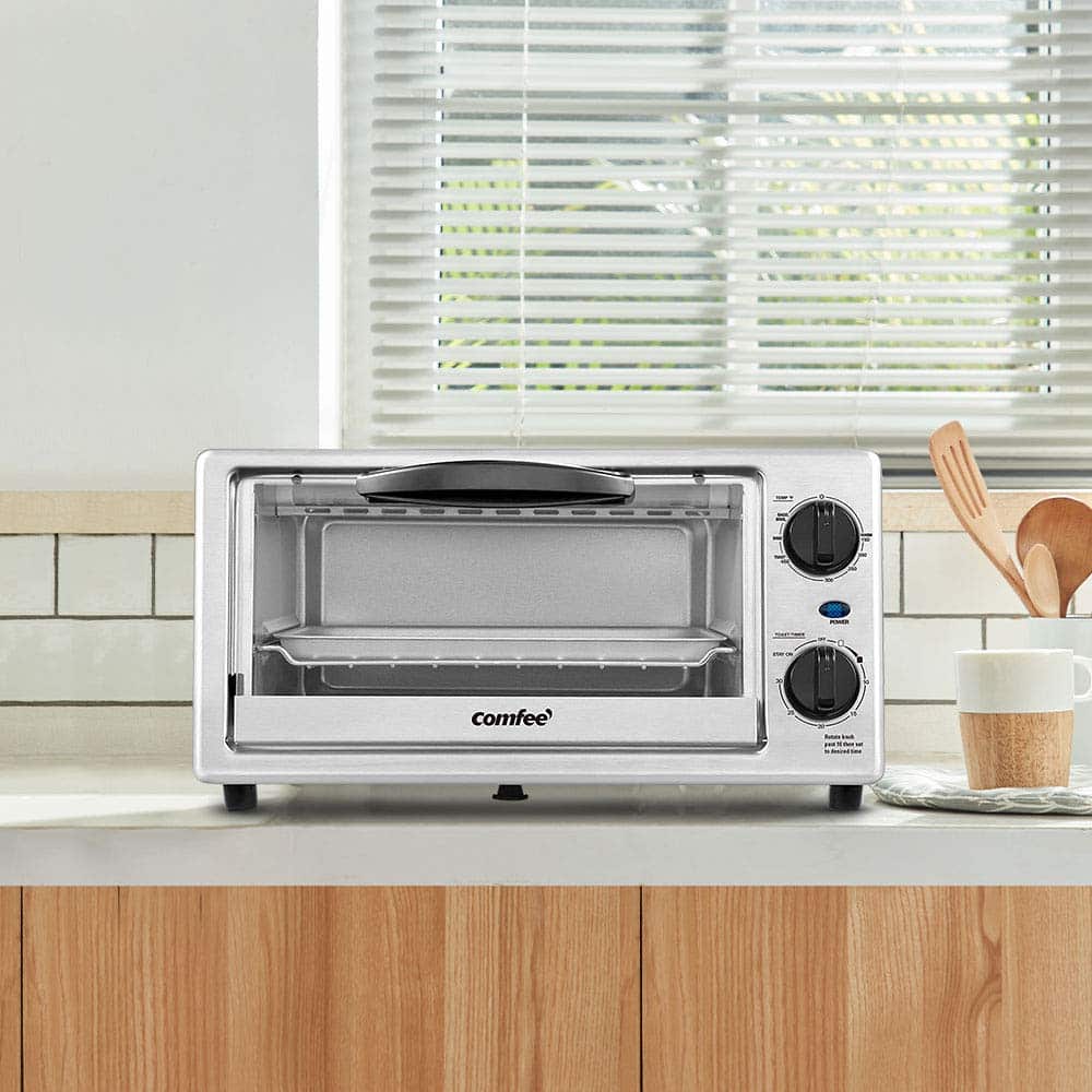 COMFEE Toaster Oven Countertop, 4-Slice, Compact Size, Easy to Control with Timer-Bake-Broil-Toast Setting 1000W Stainless Steel