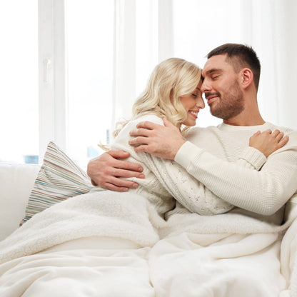 Bedsure Sherpa Fleece Throw Blanket for Couch - Thick and Warm Blanket for Winter, Soft Fuzzy Plush Throw Blanket for All Seasons
