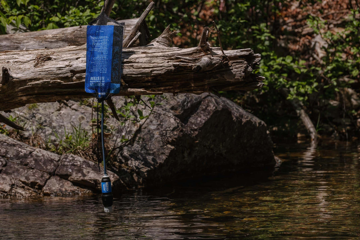 Sawyer Products SP129 Squeeze Water Filtration System w/ Two 32-Oz Squeeze Pouches, Straw, and Hydration Pack Adapter