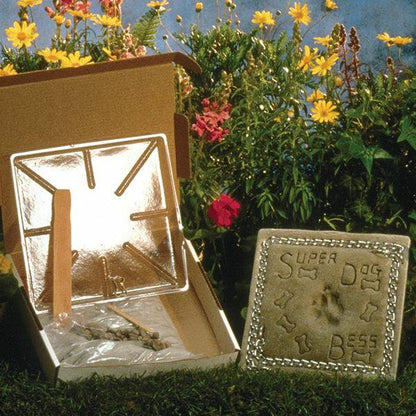 Mosaic Stepping Stone Kit-Paw Print